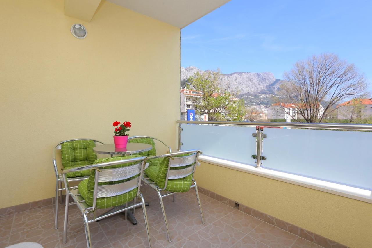 Apartments With A Parking Space Omis - 10362 외부 사진